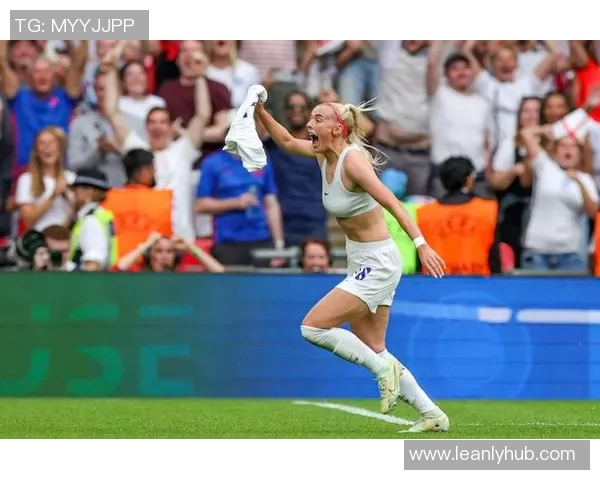 凯莉心目中的足球偶像是谁他在球场上的表现让她倾心不已 凯莉心目中的足球偶像是谁他在球场上的表现让她倾心不已