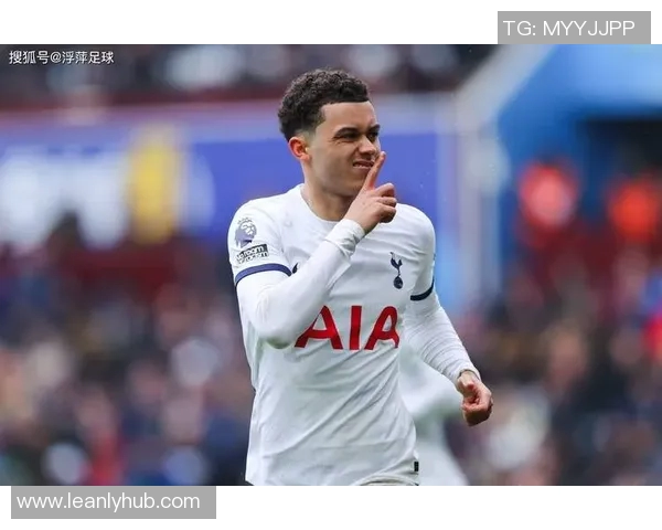 最侠气的足球明星揭示了运动场上的英雄气概与人性光辉的完美结合 最侠气的足球明星揭示了运动场上的英雄气概与人性光辉的完美结合