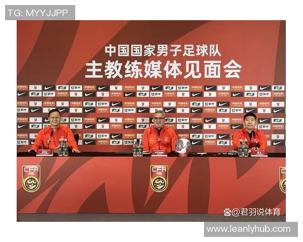 武汉足球队转型之路揭秘：从传统强队到现代化职业俱乐部的蜕变与挑战