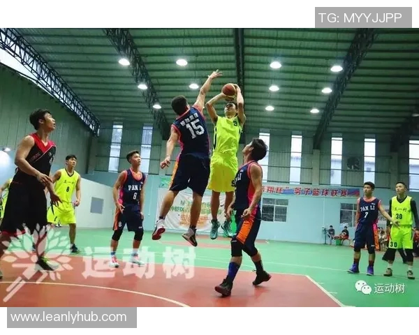 深圳篮球队快攻策略分析及其在比赛中的成效与不足之处探讨